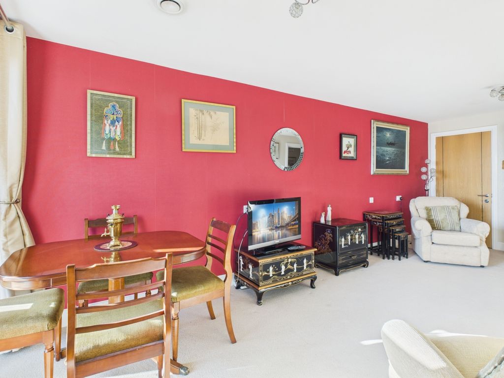 Additional image 12 of 2 bed flat for sale45 Wardington Court Welford Road, Northampton NN2