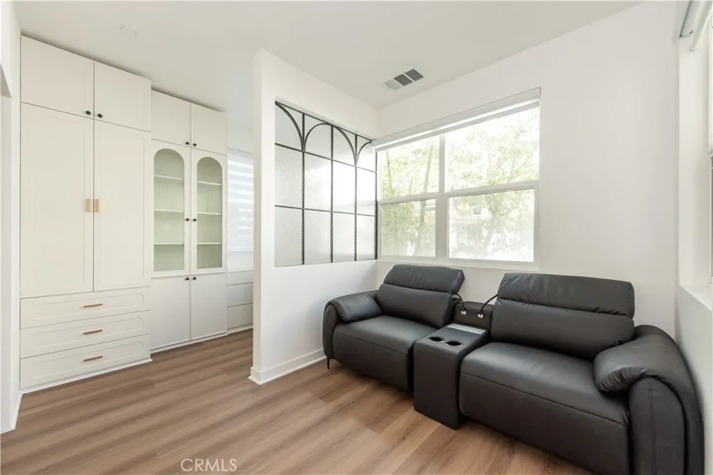 Additional image 4 of 2208 Synergy, Irvine, CA 92614