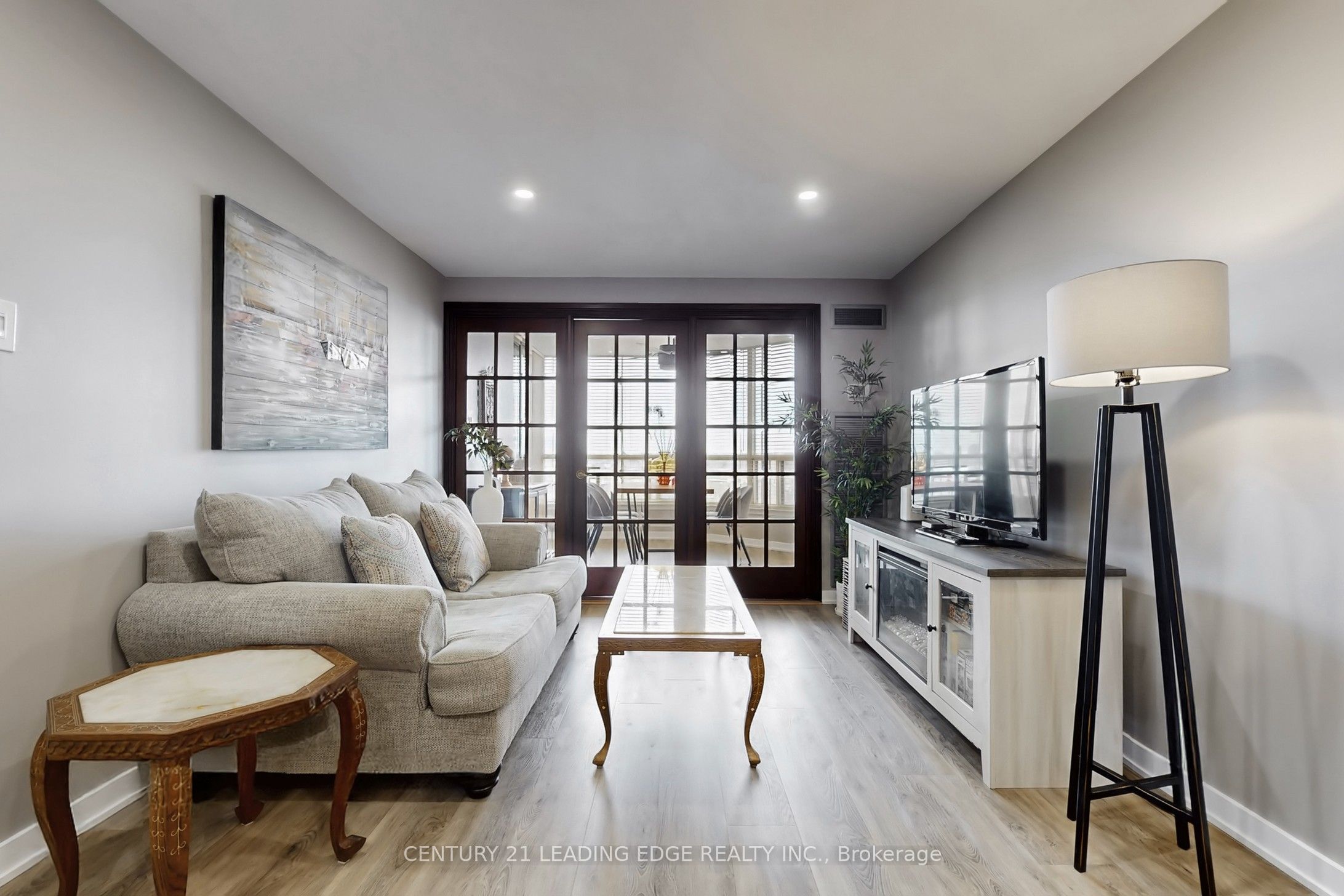 Additional image 2 of 924-1880 Valley Farm Road, Pickering, ON, L1V 6B3