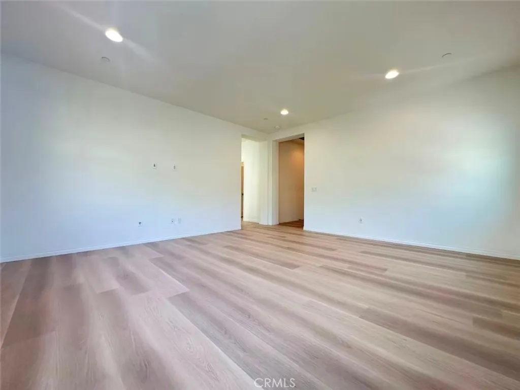 Additional image 10 of 803 E Manresa, Azusa, CA 91702