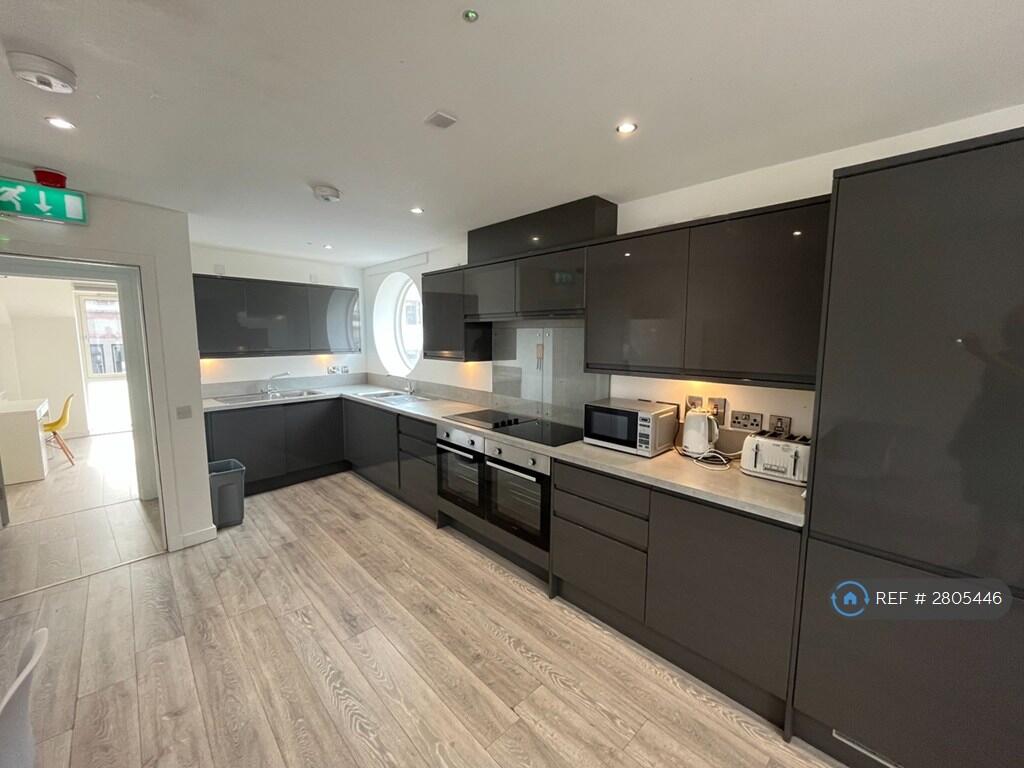 Additional image 2 of Loch Street, Aberdeen, AB25