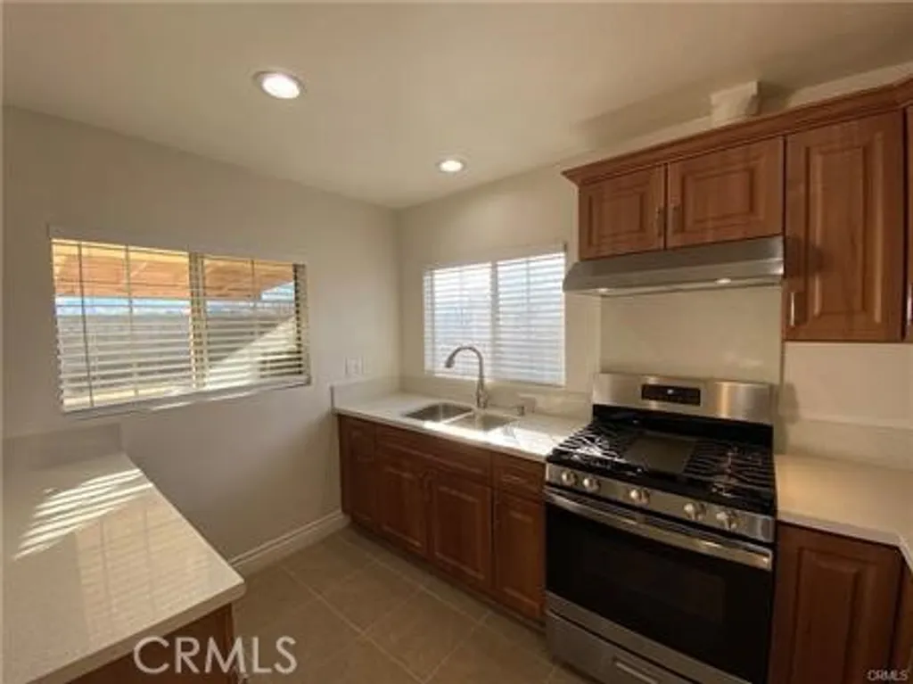 Additional image 8 of 3518 Balmont St, Lancaster, CA 93536