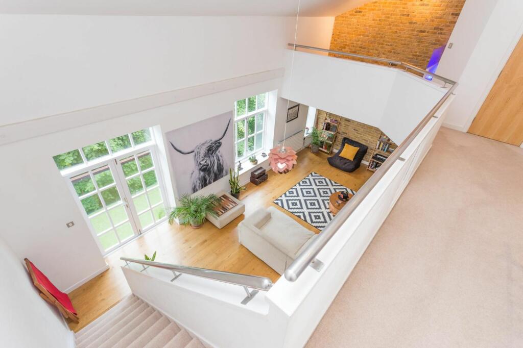 Additional image 5 of Mill Race, River, CT17