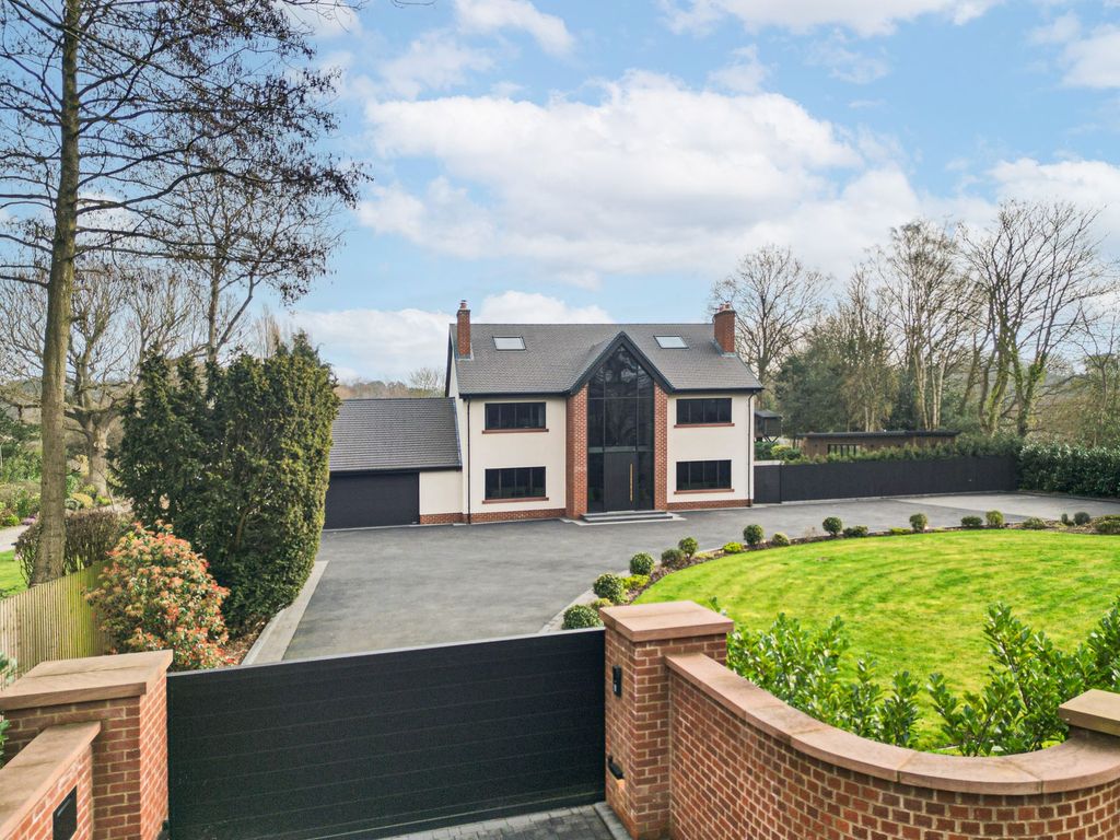5 bed detached house for saleColumn Road, Wirral CH48