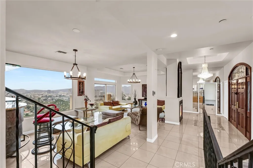 Additional image 14 of 876 Harrington Rd, Glendale, CA 91207