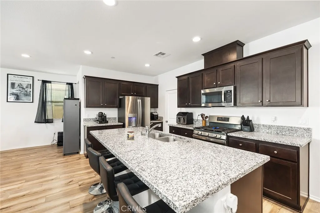 Additional image 16 of 29587 Winterstorm Court, Winchester, CA 92596