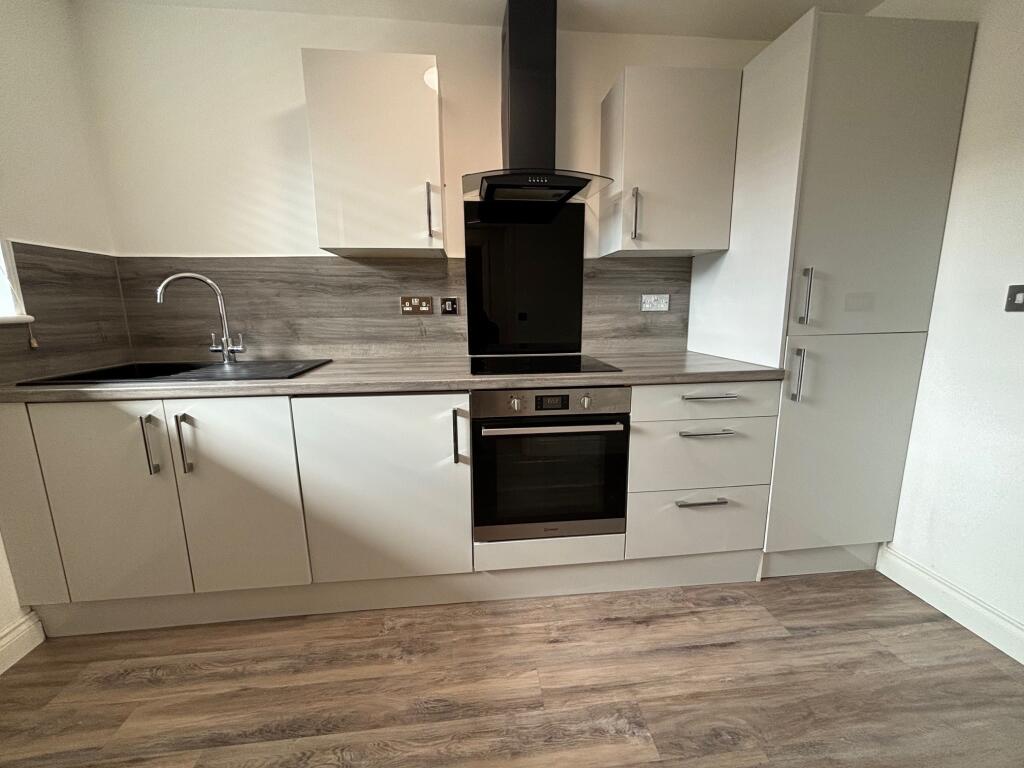 Additional image 3 of Mint Drive