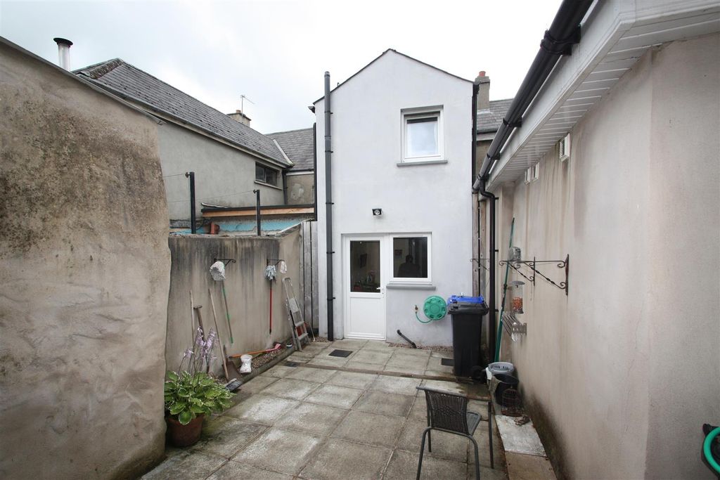 Additional image 26 of 4 bed terraced house for sale22, 24, 26, 28 And 28A Dromore Street, Ballynahich BT24