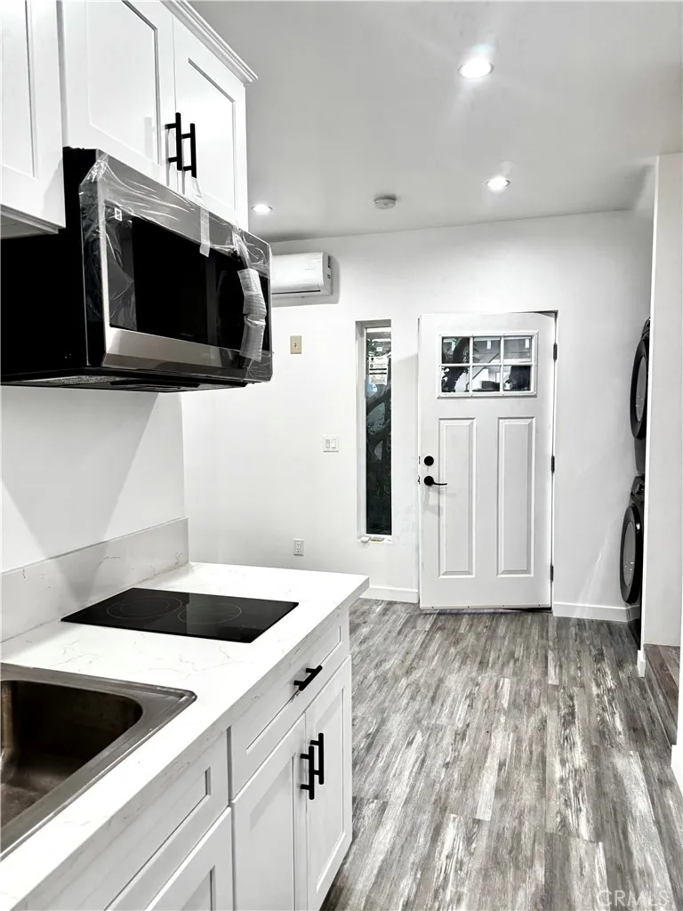 Additional image 33 of 617 Mott Street, San Fernando, CA 91340