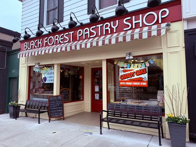 184 Lakeshore Road E, Oakville, ON, L6J 1H6