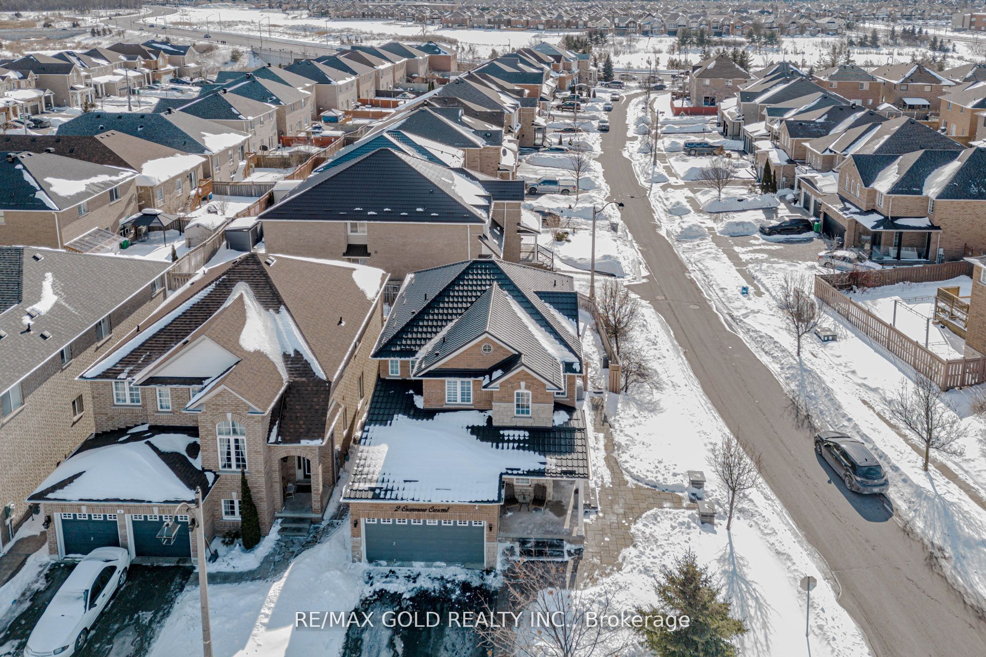 Additional image 3 of 2 Oranmore Crescent, Brampton, ON, L6X 0J9