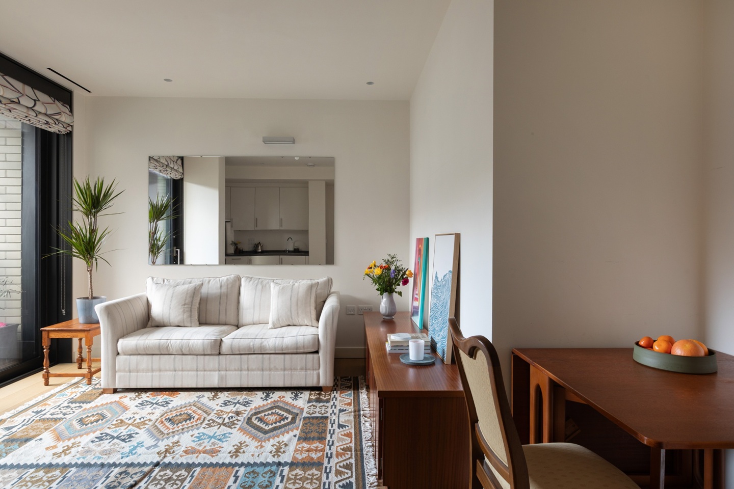 Additional image 3 of 1 Bed Flat, Newman Street, W1T, N1 7GU