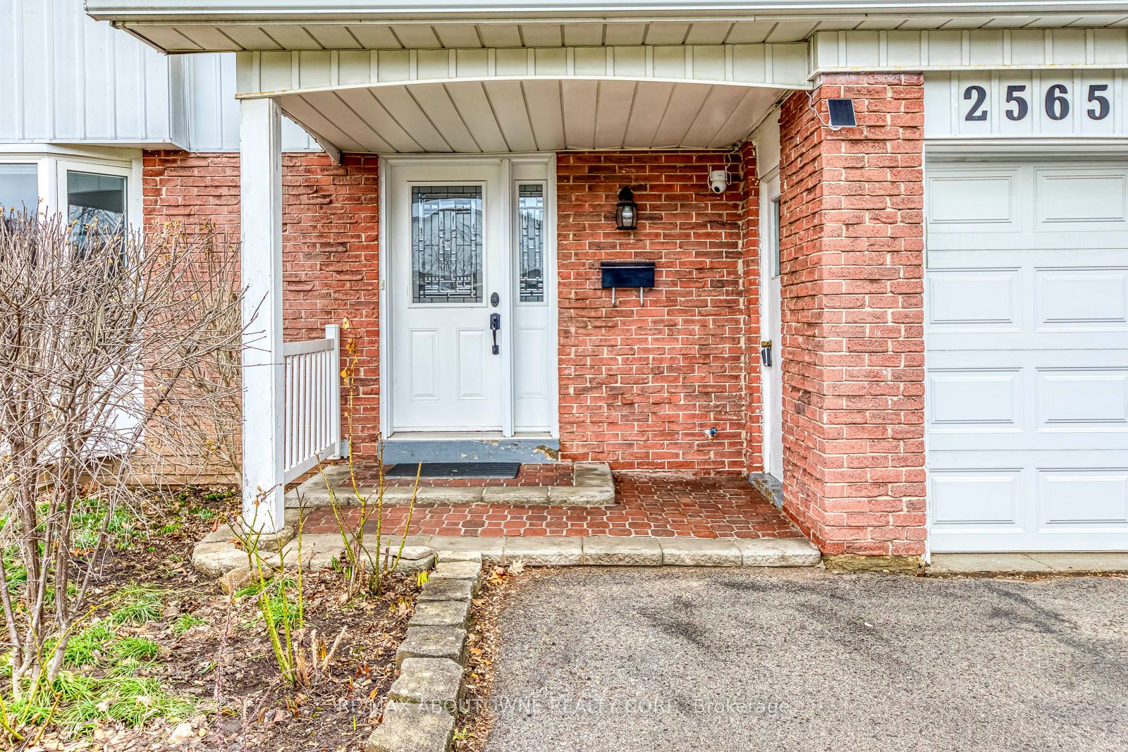 Additional image 3 of 2565 Windjammer Road, Mississauga, ON, L5L 1H7