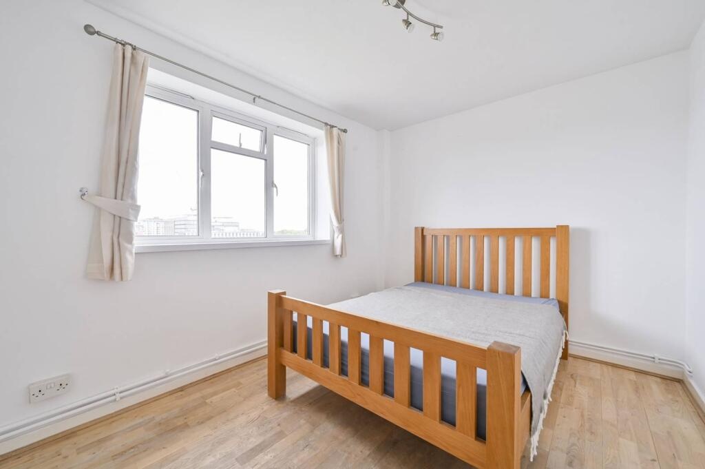 Additional image 6 of 3 Bed Flat, Faversham House, NW1, N1 7GU