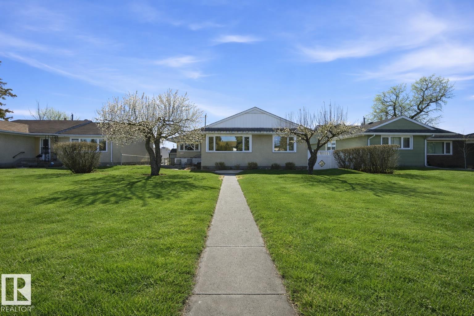 Additional image 3 of 7719 71 Avenue NW, Edmonton, AB, T6C0A9