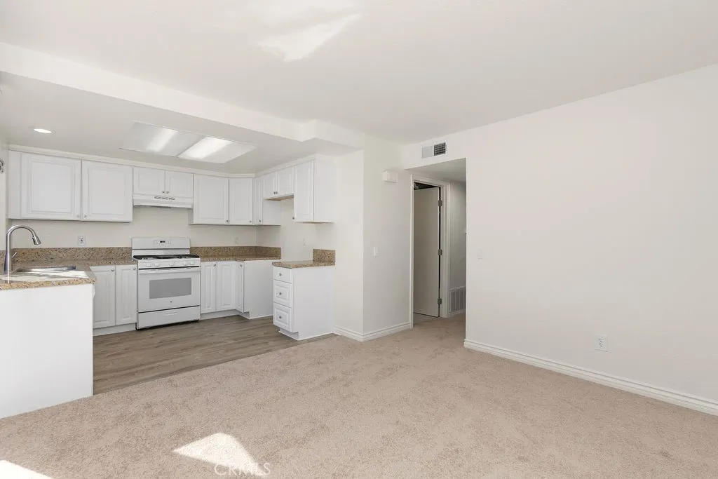Additional image 20 of 2606 W Curie Avenue Unit A, Santa Ana, CA 92704