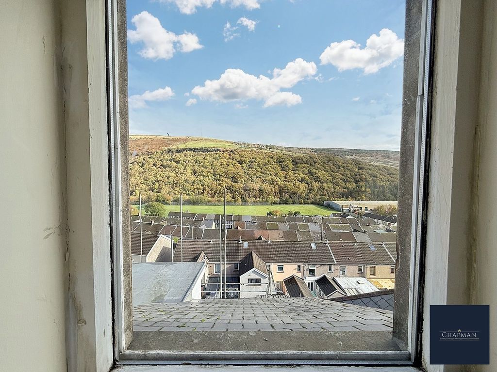 Additional image 9 of 2 bed flat for saleDuffryn Street, Ferndale CF43