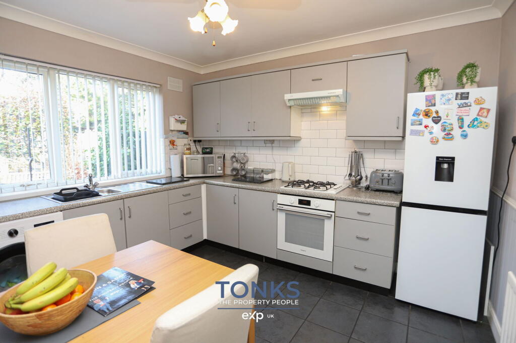 Additional image 6 of Highfield Crescent, Halesowen, B63 2BE
