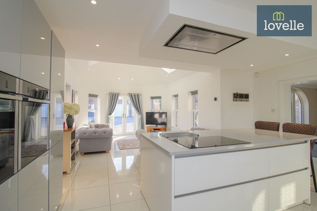 Additional image 8 of 5 bed detached house for salePost Office Lane, Ashby Cum Fenby DN37