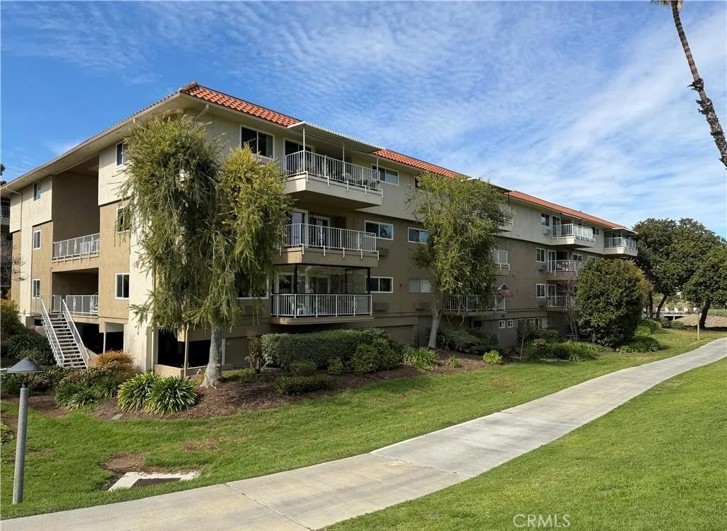 Additional image 88 of 2390 Via Mariposa W Unit 3C, Laguna Woods, CA 92637
