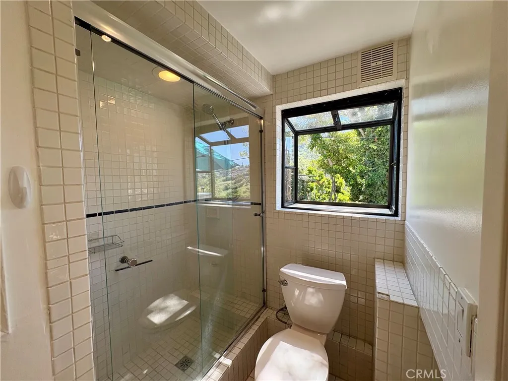 Additional image 10 of 1033 Eastman Way, Laguna Beach, CA 92651