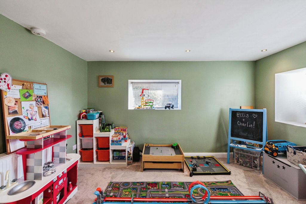 Additional image 18 of 4 bed detached house for saleGarstang Road, Preston PR3