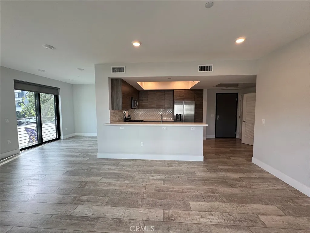 Additional image 18 of 4383 N Sepulveda blvd, Sherman Oaks, CA 91403