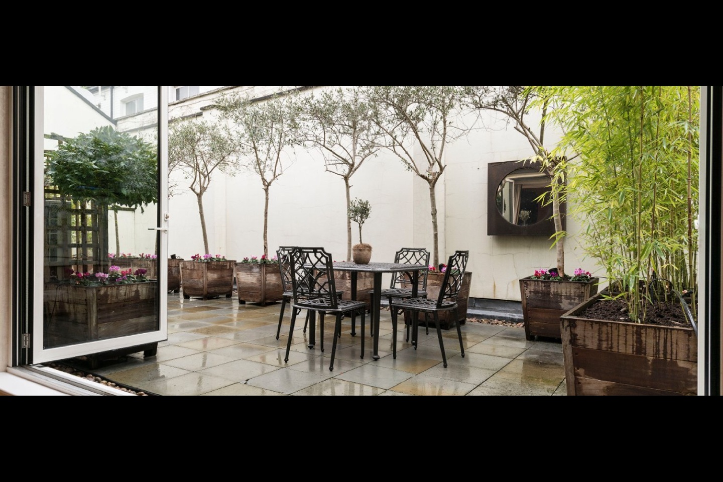 Additional image 12 of 2 Bed Flat, Beaufort Gardens, SW3, N1 7GU