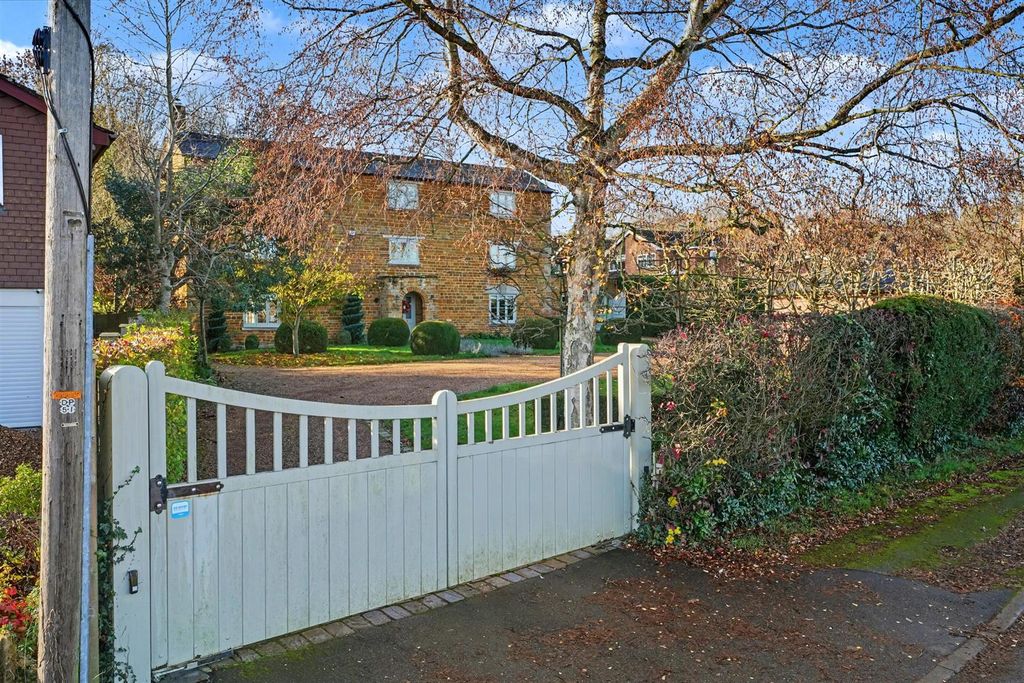 Additional image 37 of 6 bed detached house for saleCourt House, 4 Court Close, Creaton, Northampton NN6