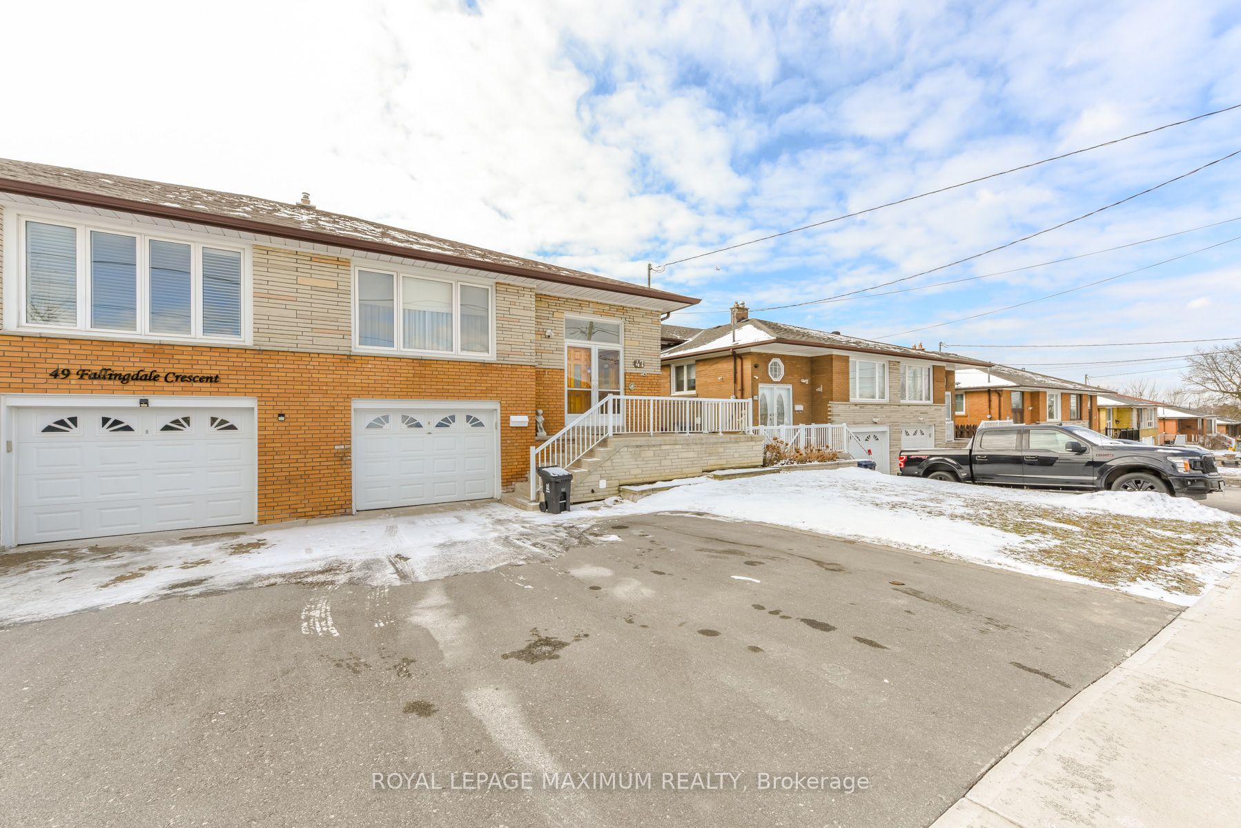 47 Fallingdale Crescent, Toronto, ON, M3J 1C4 photo 2