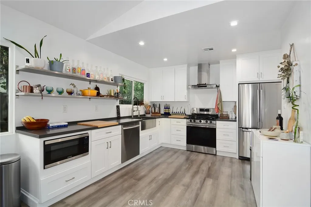 Additional image 11 of 4737 Topanga Canyon Blvd, Woodland Hills, CA 91364