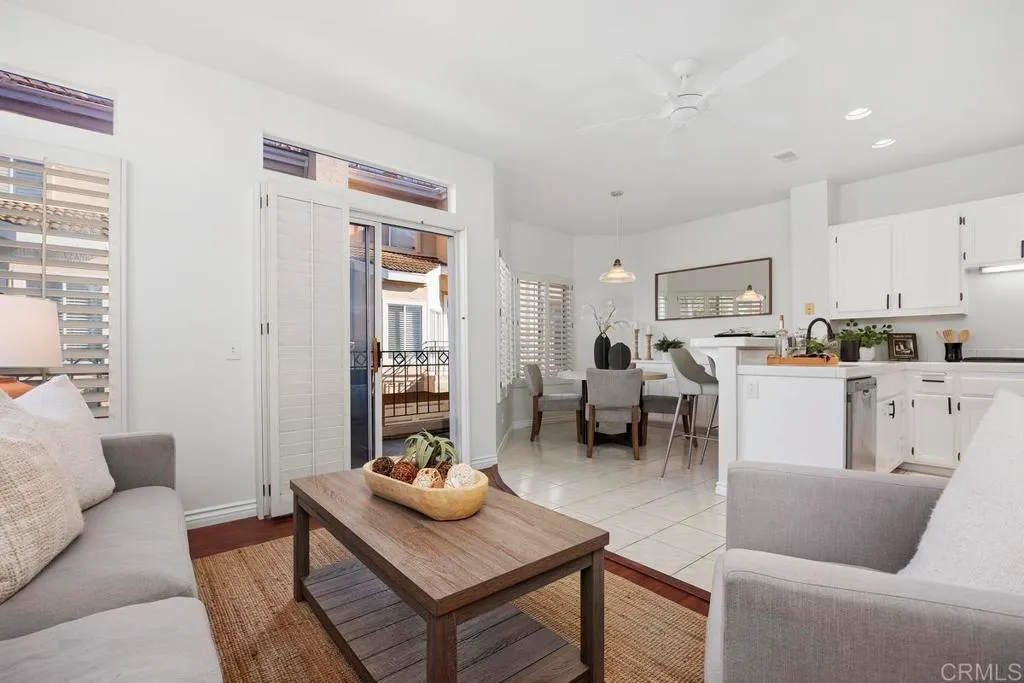 Additional image 47 of 7122 Calabria Court Unit E, San Diego, CA 92122