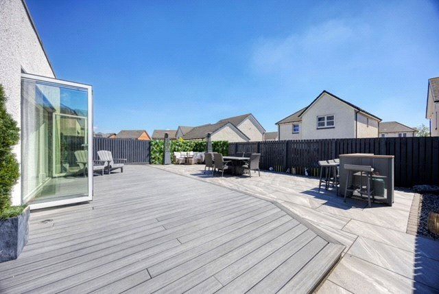 Additional image 17 of 6 bed detached house for saleThurso Crescent, Bishopton, Renfrewshire PA7