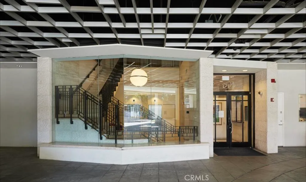 Additional image 52 of 12222 Wilshire Boulevard Unit 508, Los Angeles, CA 90025