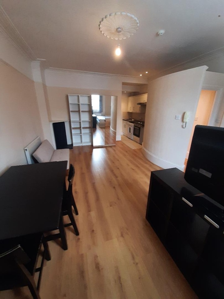 Additional image 42 of Studio Flat, Cambridge St, SW1V, N1 7GU