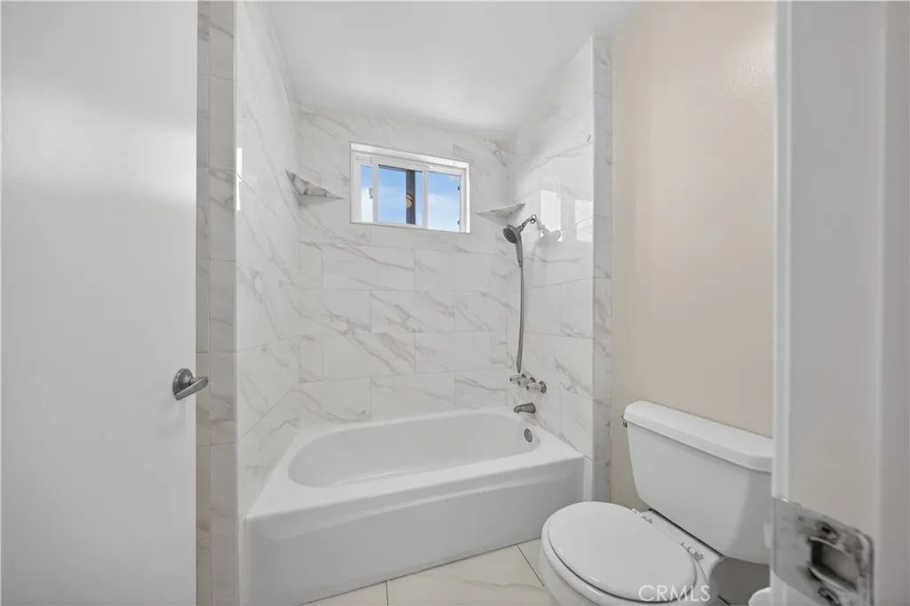 Additional image 44 of 10209 Glade Ave, Chatsworth, CA 91311