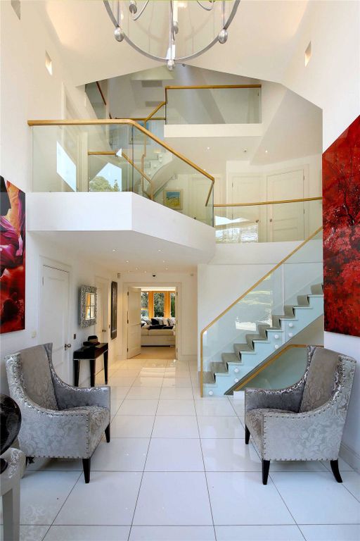 Additional image 4 of 5 bed detached house for saleHarpsden Way, Henley-On-Thames, Oxfordshire RG9