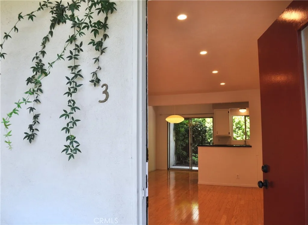 Additional image 29 of 504 S Euclid Avenue Unit 3, Pasadena, CA 91101