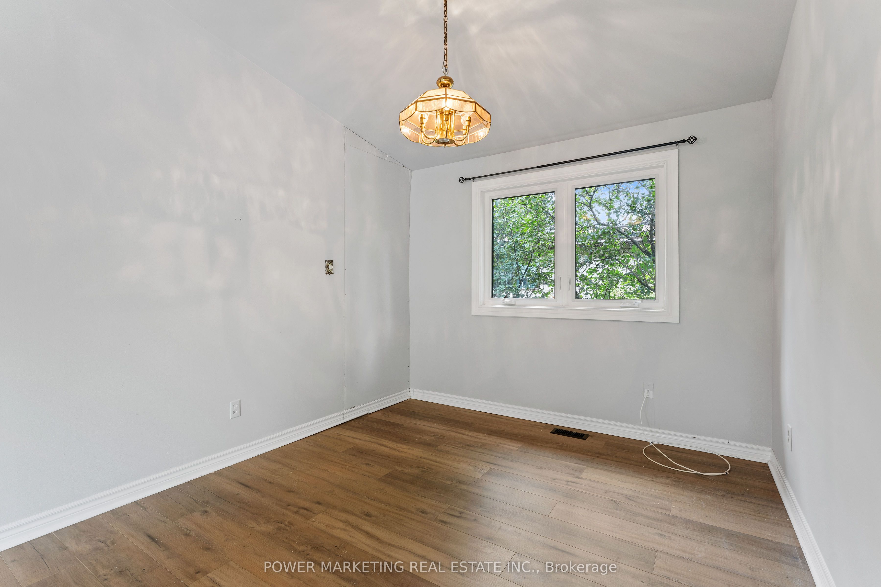 Additional image 6 of 935 Goren Avenue, Ottawa, ON, K1S 1N4