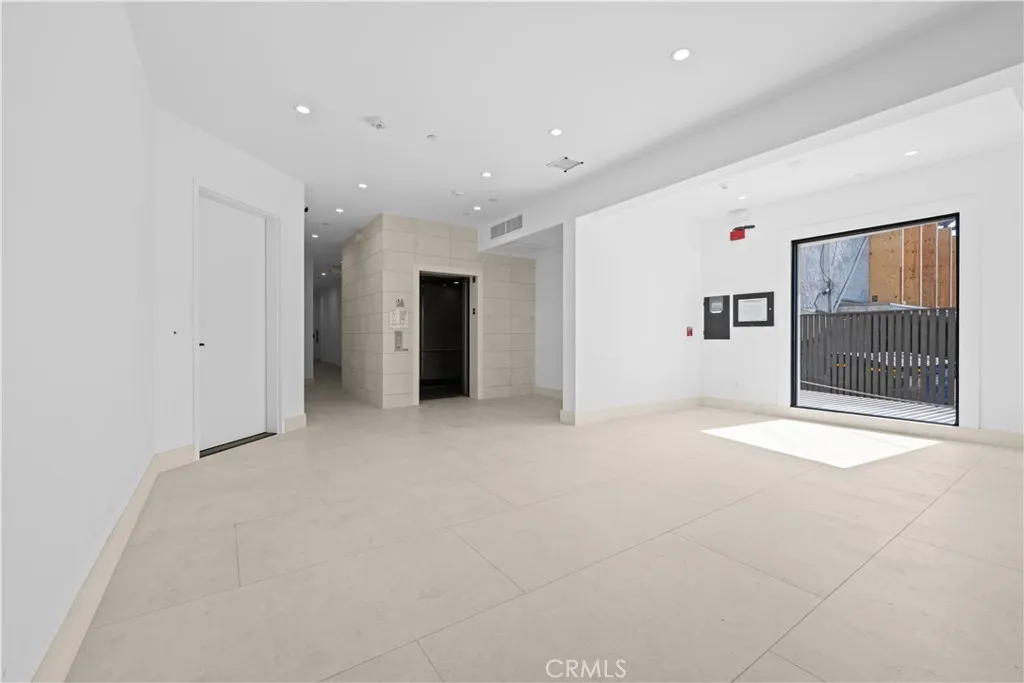 Additional image 21 of 4214 Fulton Avenue Unit 202, Studio City, CA 91604