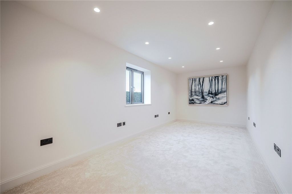 Additional image 30 of 6 bed barn conversion for saleThe Hay Barn, Haggs Road, Follifoot, Harrogate HG3