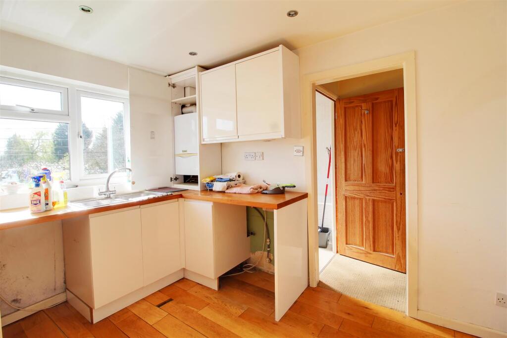 Additional image 5 of Station Close, Brookmans Park