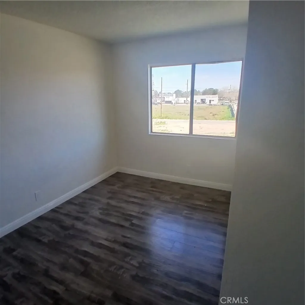 Additional image 10 of 509 E Avenue Q-2 Unit B, Palmdale, CA 93550