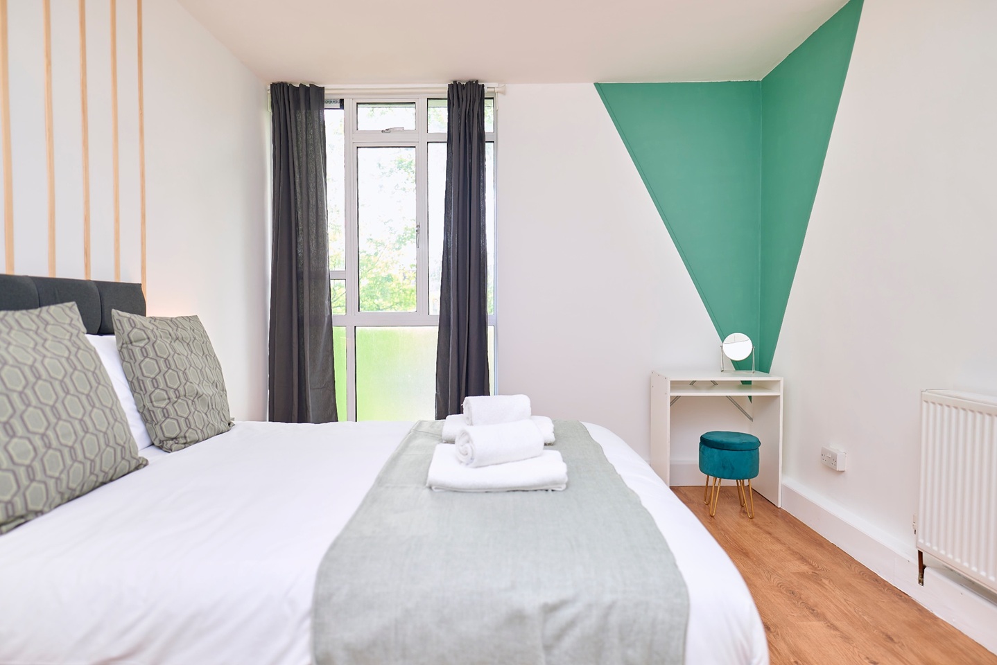 Additional image 7 of 4 Bed Flat, Pembroke House, W2, N1 7GU