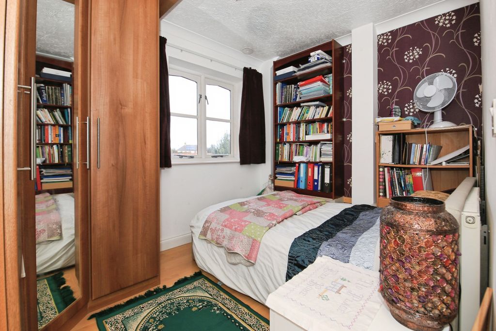 Additional image 16 of 7 bed detached house for saleSouth Street, Peterborough PE2