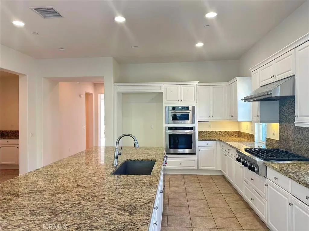 Additional image 29 of 803 E Manresa, Azusa, CA 91702