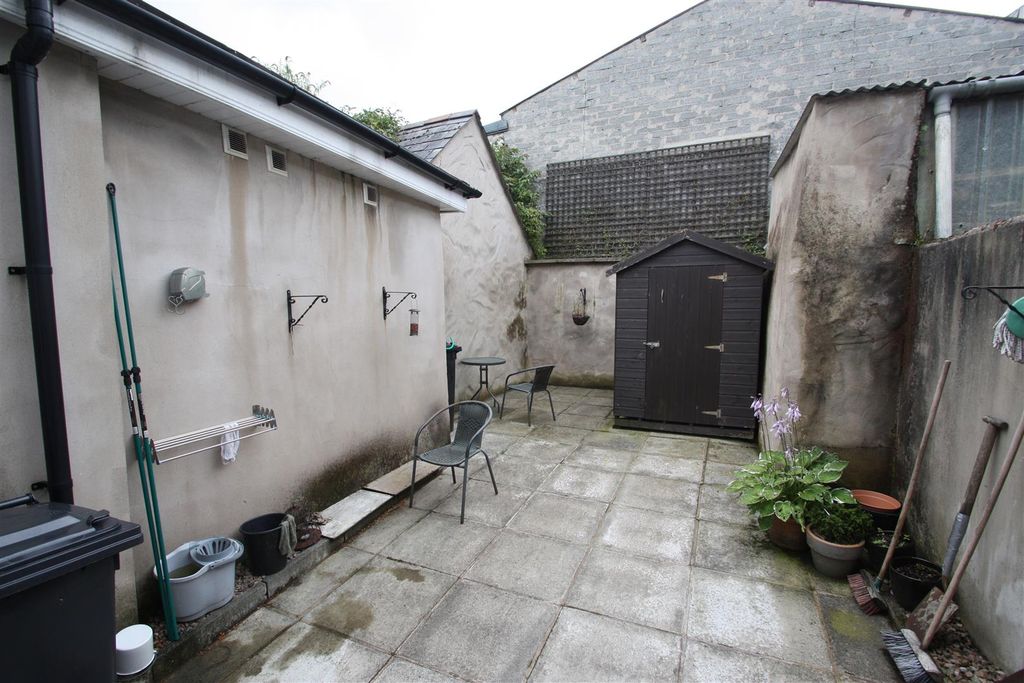 Additional image 27 of 4 bed terraced house for sale22, 24, 26, 28 And 28A Dromore Street, Ballynahich BT24