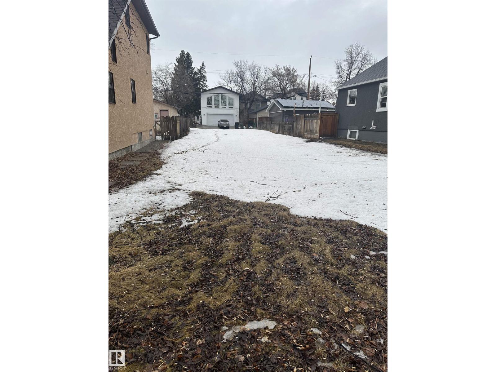 Additional image 6 of 10708 75 Avenue NW, Edmonton, AB, T6E1J9