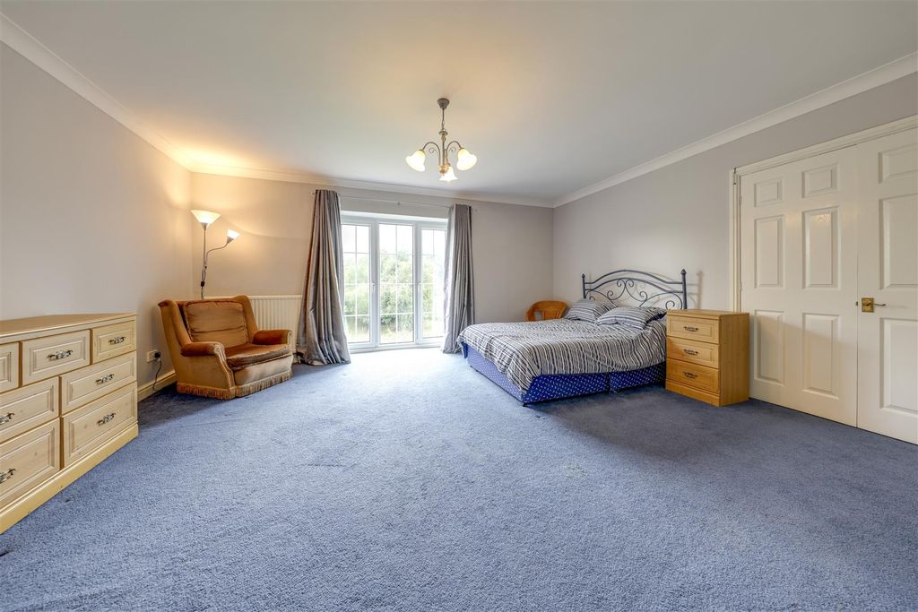Additional image 40 of 6 bed detached house for saleBurnley Road, Loveclough, Rossendale - Over 10, 000Sqft Of Accommodation BB4