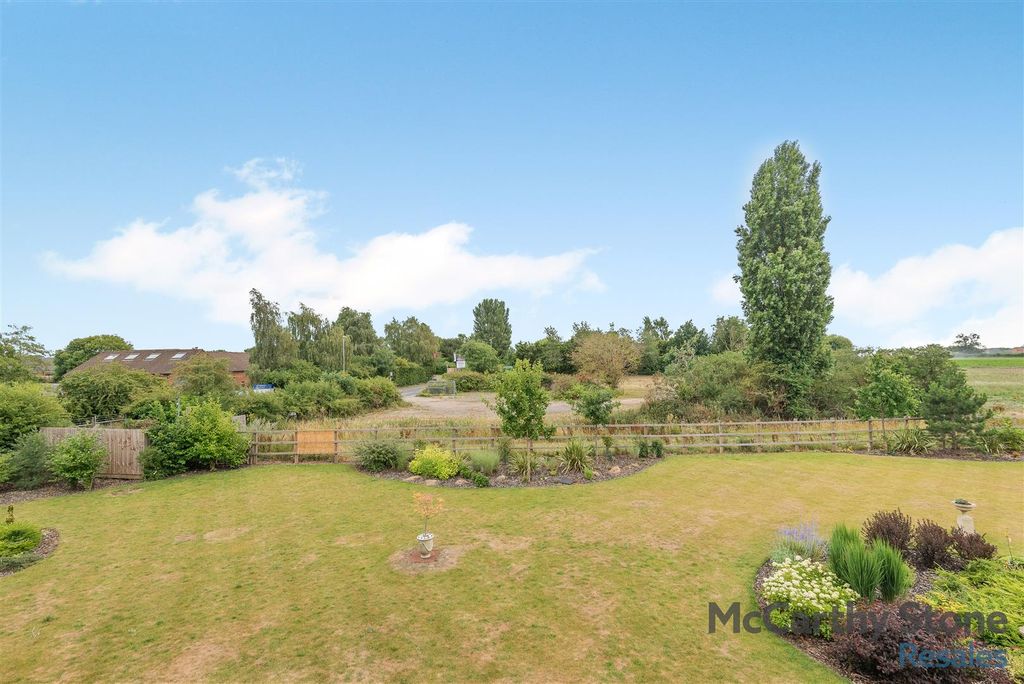 Additional image 21 of 2 bed flat for saleGibson Court, Tattershall Road, Woodhall Spa LN10